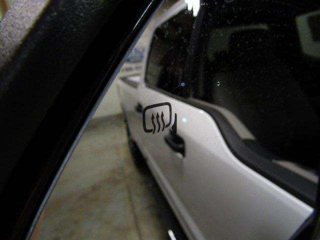 2017 Ford F-250 Super Duty XLT Crew Cab 4WD V8